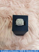 Women's Ring - White Gold 10k (.417) 9.3 grams Size 9