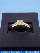Women's Ring - White Gold 10k (.417) 2.5 grams Size 7.5