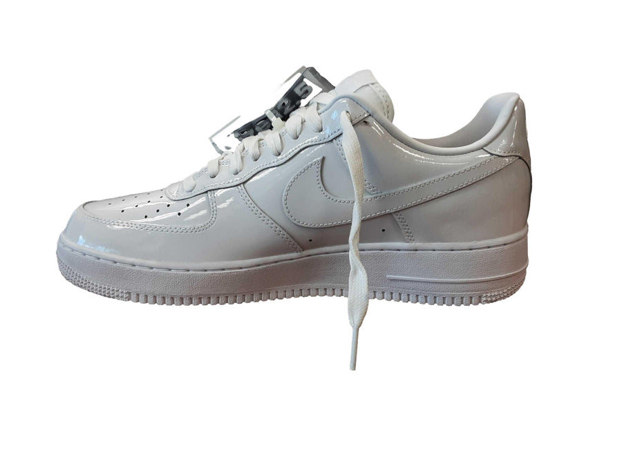 Nike Iv287-100 White