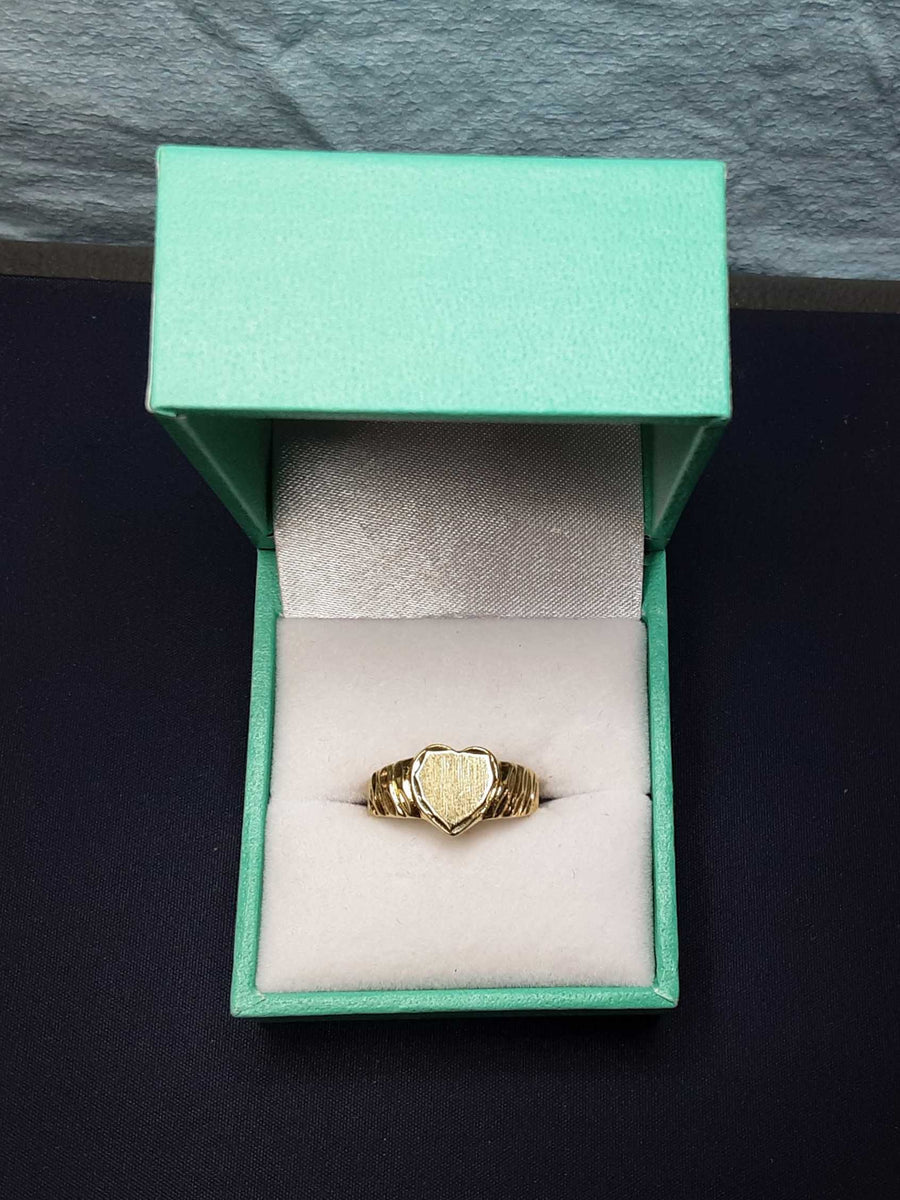 Women's Ring - Yellow Gold 14k (.585) 3.3 grams Size 6