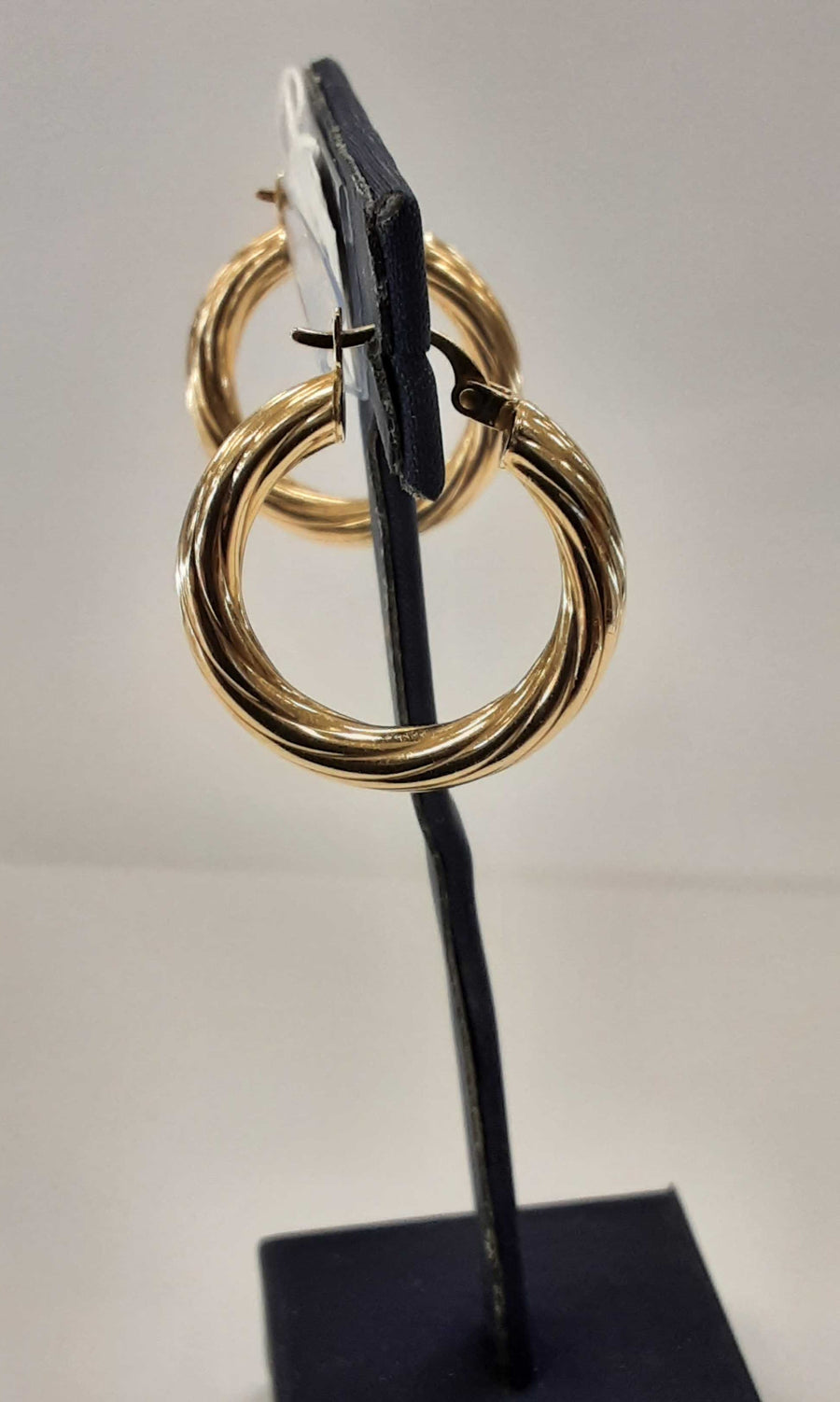 Hoop Earrings - Yellow Gold 10k (.417) 3.6 grams