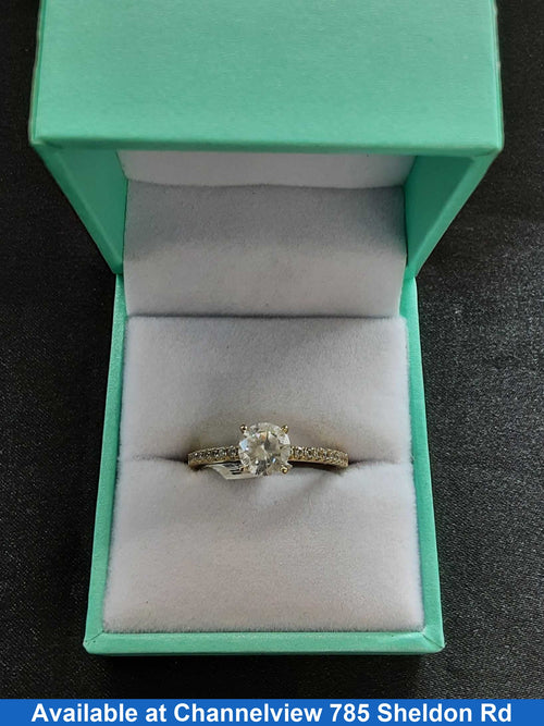 Women's Ring - Solitaire - Yellow Gold 10k (.417) 2.5 grams Size 8.5