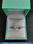 Women's Ring - Solitaire - Yellow Gold 10k (.417) 2.5 grams Size 8.5