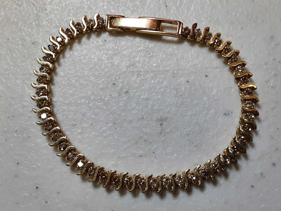 Tennis Bracelet - Yellow Gold 14k (.585) 11.8 grams 7 inch