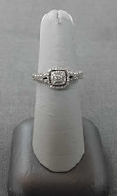 Women's Ring - Silver 2.7 grams Size 6