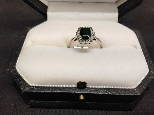 Women's Ring - Yellow Gold 14k (.585) 3.3 grams Size 7