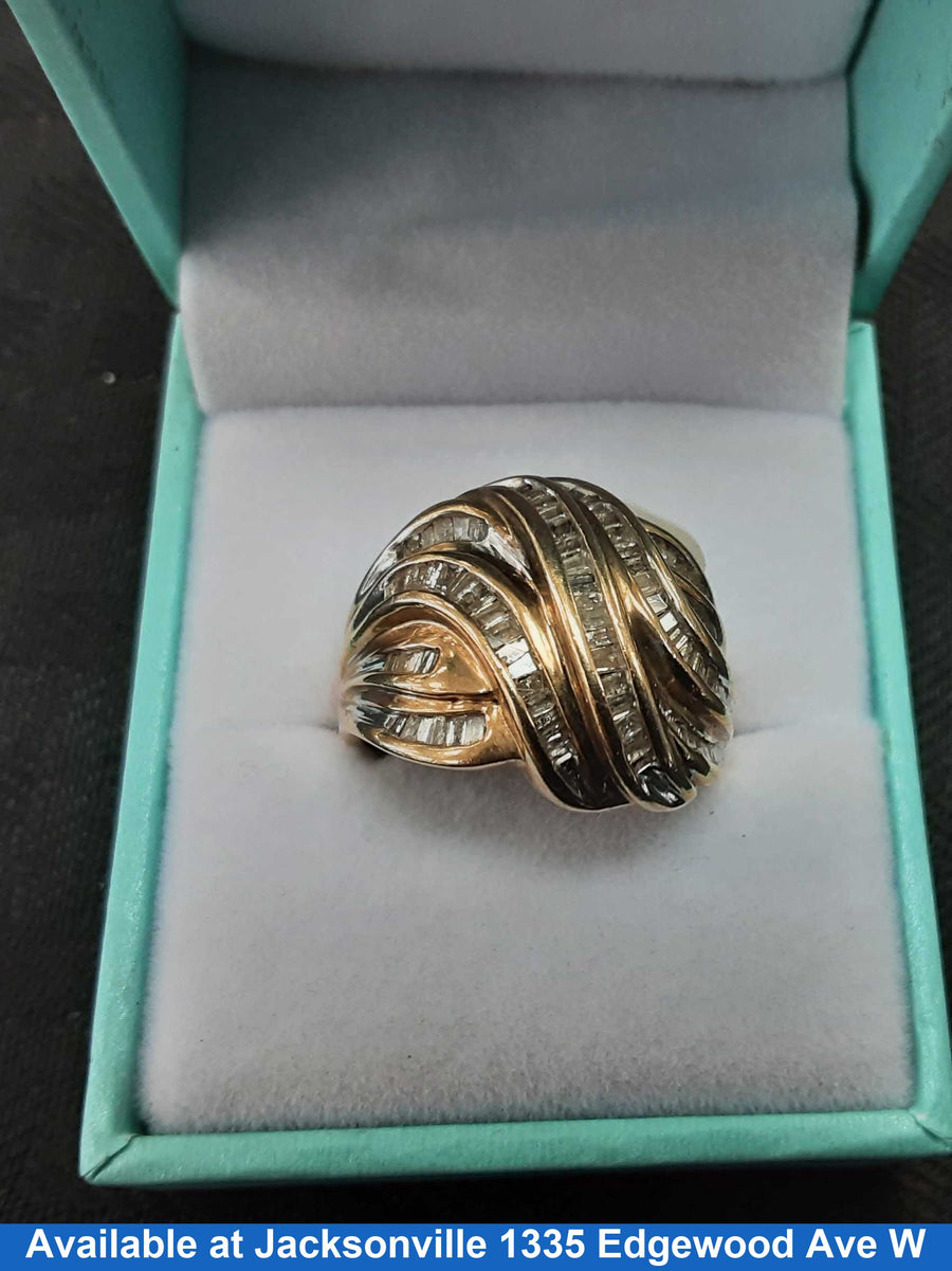 Women's Ring - Yellow Gold 10k (.417) 6.3 grams Size 8