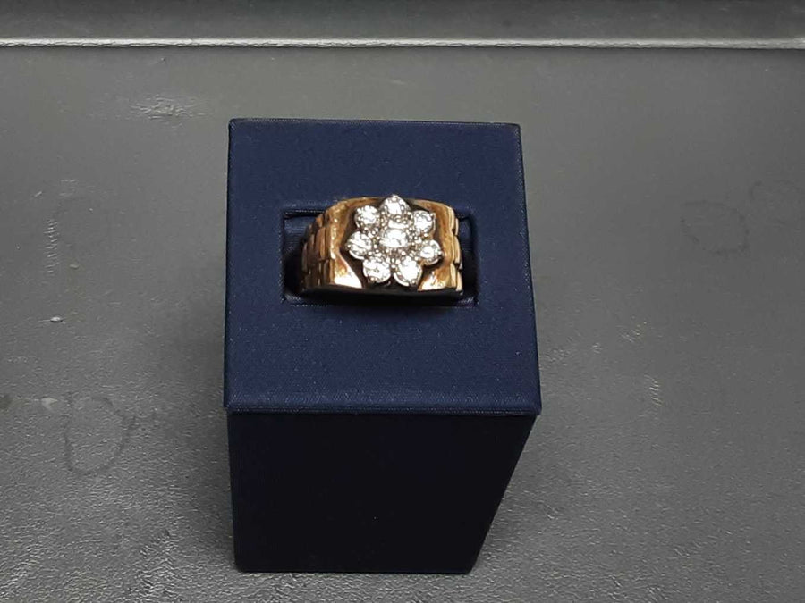 Men's Ring - Yellow Gold 14k (.585) 9.8 grams Size 7