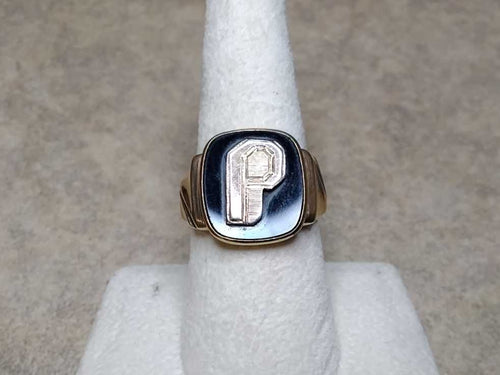 Men's Ring - Yellow Gold 10k (.417) 5.2 grams Size 8