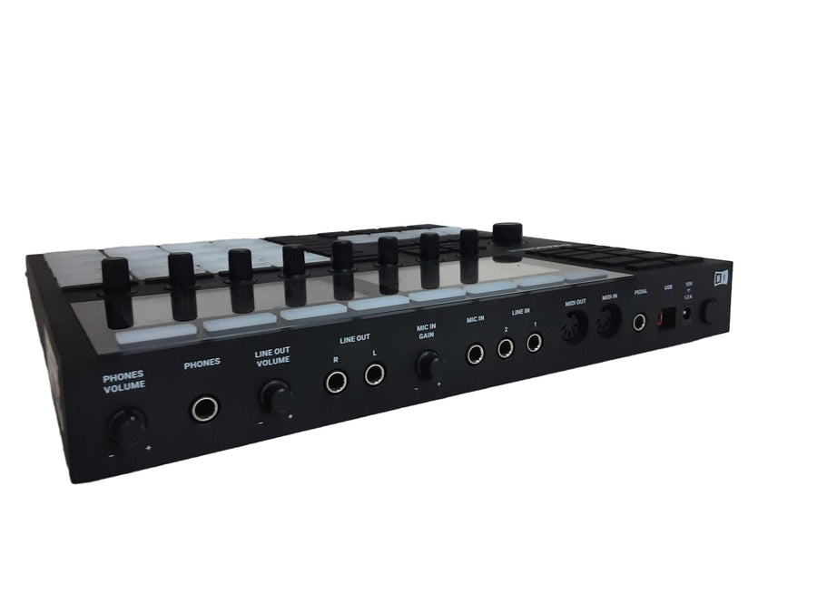Maschine Mk3 Black Drum Machine