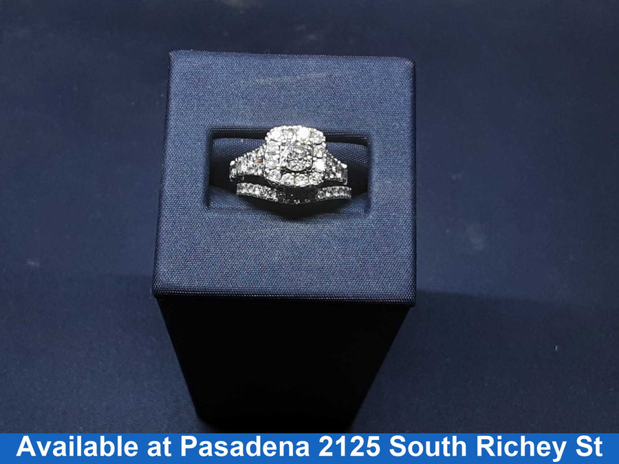 Ring - Engagement Set - White Gold 10k (.417) 5.6 grams Size 4.5