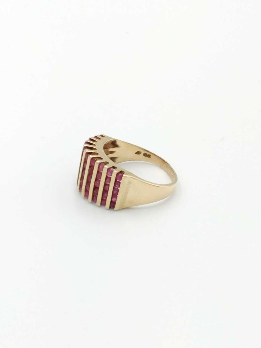 Women's Ring - Yellow Gold 10k (.417) 6.1 grams Size 9