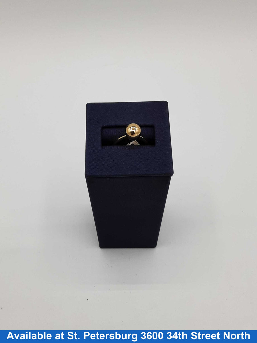 Women's Ring - Yellow Gold 14k (.585) 2 grams Size 6.5
