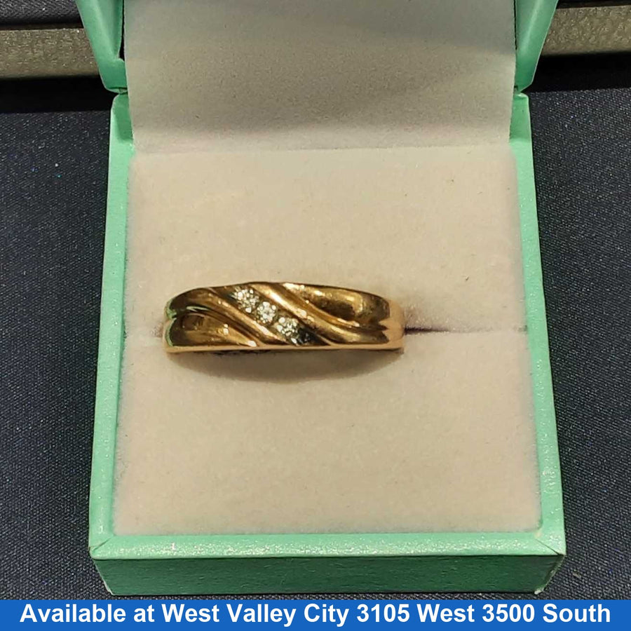 Ring - Wedding Band - Yellow Gold 10k (.417) 3.7 grams Size 20