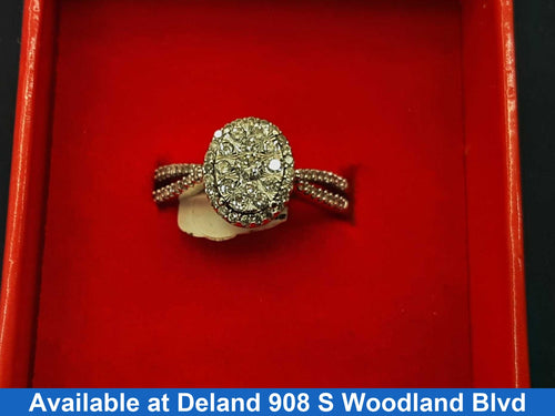 Women's Ring - White Gold 10k (.417) 3.7 grams Size 9