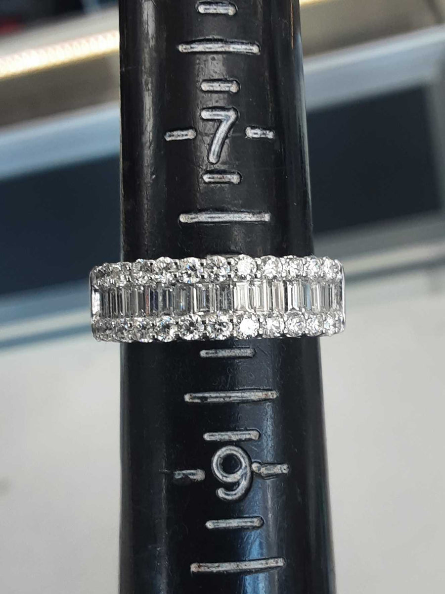 Ring - Wedding Band - White Gold 14k (.585) 5.4 grams Size 8