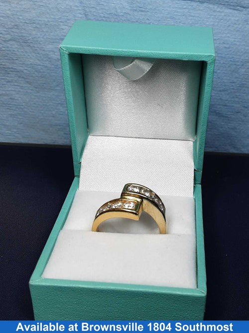 Women's Ring - Yellow Gold 14k (.585) 6.6 grams Size 8