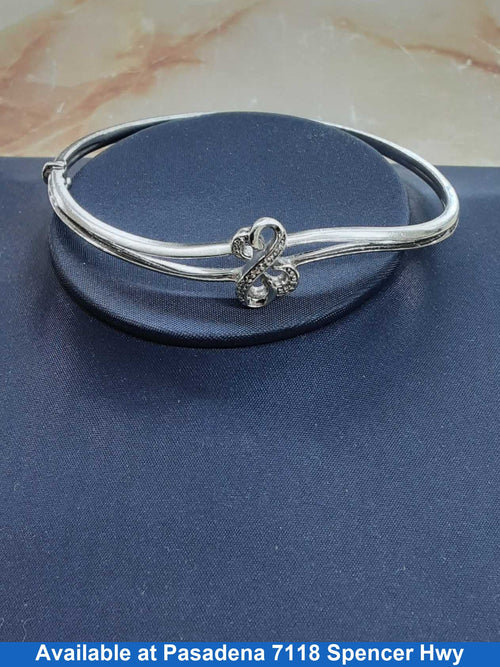 Bangle Bracelet - Silver 15.7 grams 8 inch