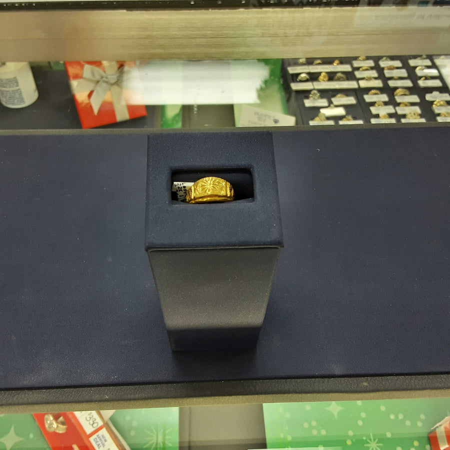 Women's Ring - Yellow Gold 22k (.917) 1.9 grams Size 3.5