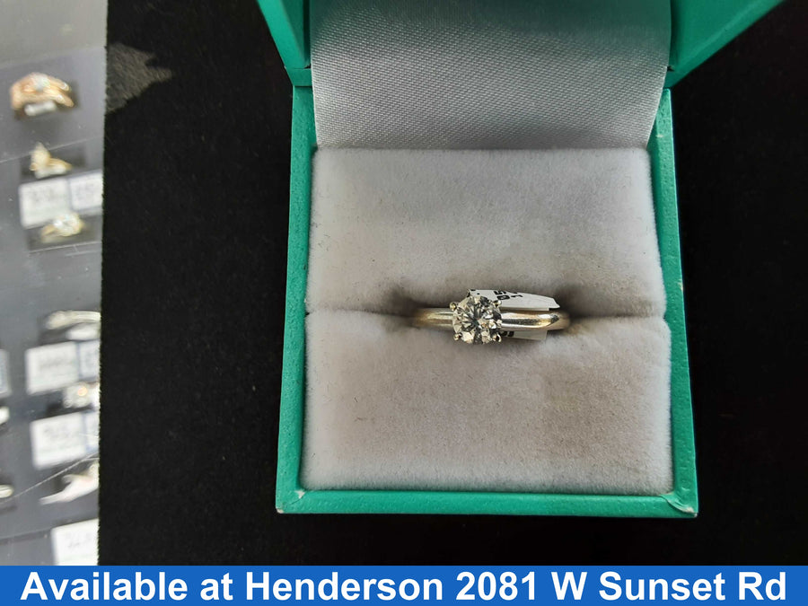 Women's Ring - Solitaire - White Gold 14k (.585) 1.9 grams Size 20