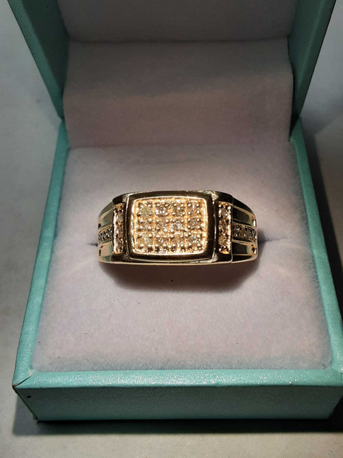 Men's Ring - Yellow Gold 10k (.417) 4.9 grams Size 14