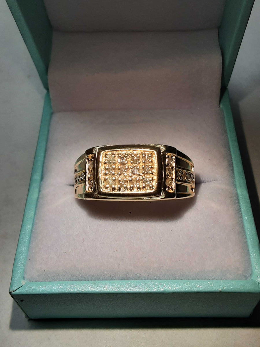 Men's Ring - Yellow Gold 10k (.417) 4.9 grams Size 14
