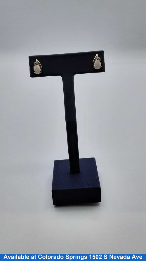 Earrings - Yellow Gold 10k (.417) 1.3 grams