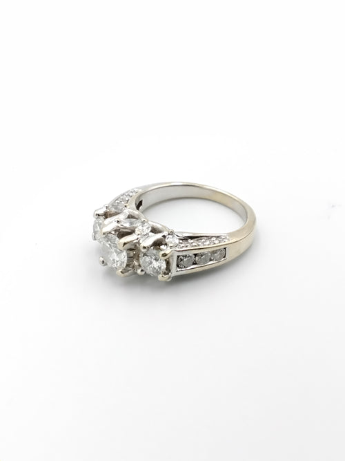 Women's Ring - White Gold 14k (.585) 7.9 grams Size 8.5