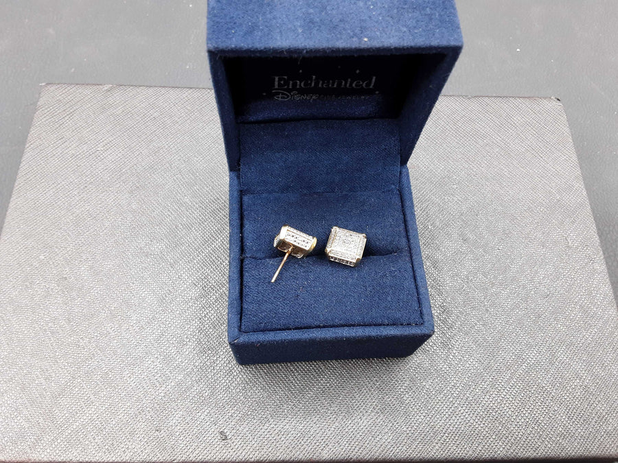 Earrings - Yellow Gold 10k (.417) 3.4 grams