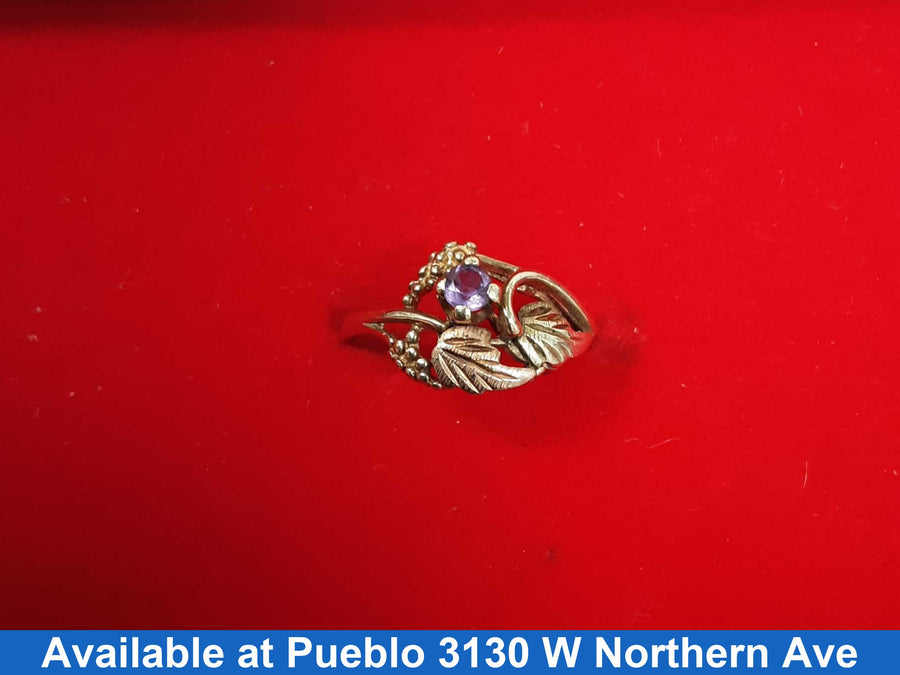 Women's Ring - Black Hills Gold 10k (.417) 1.4 grams Size 6