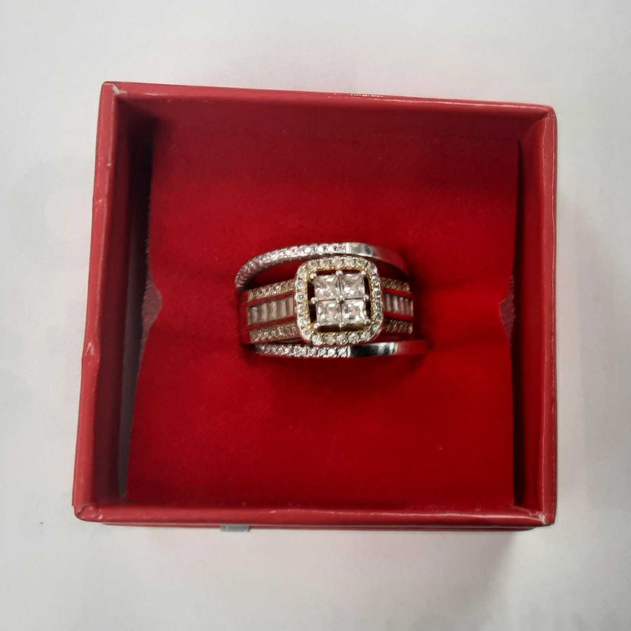 Ring - Wedding Set - Silver 6.1 grams Size 7