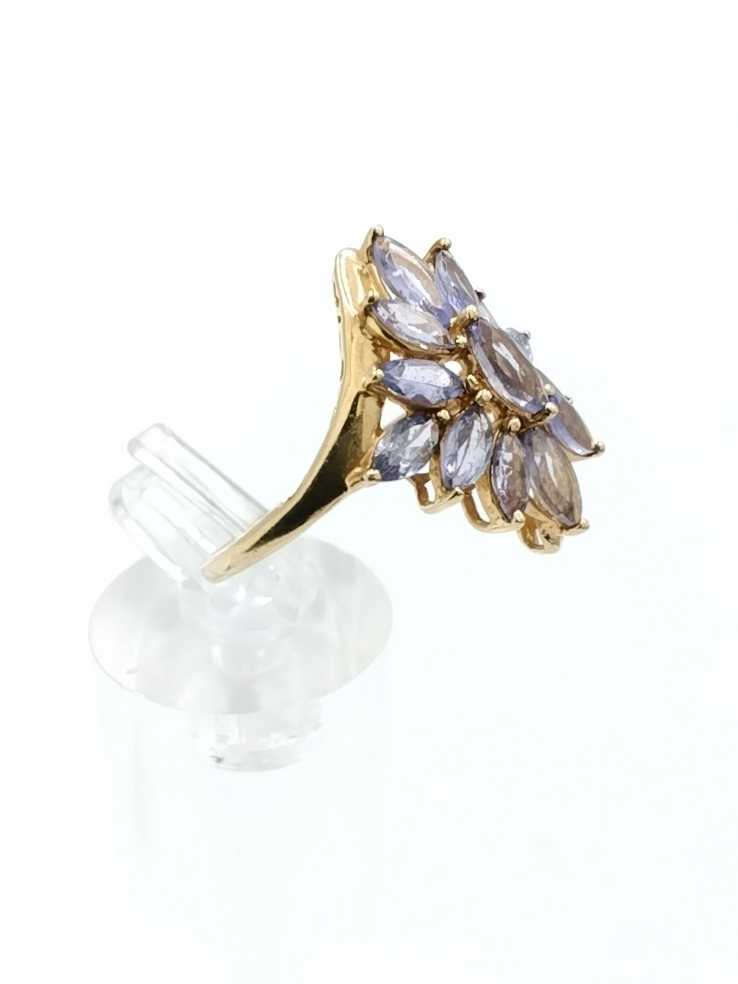 Women's Ring - Yellow Gold 14k (.585) 3.3 grams Size 7