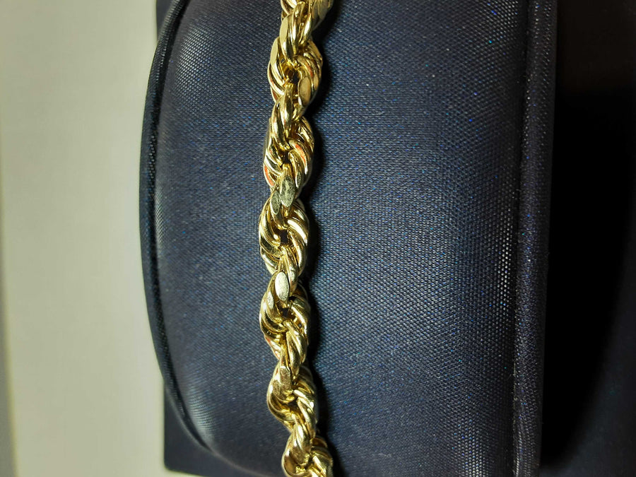 Chain - Yellow Gold 10k (.417) 18.8 grams 26 inch