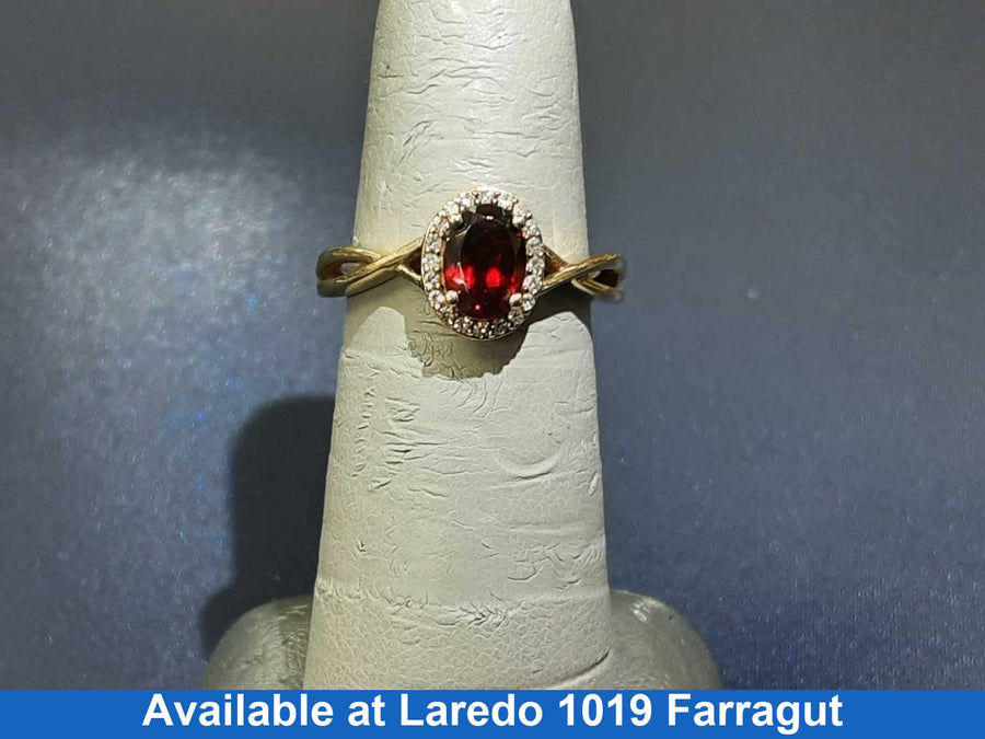 Women's Ring - Yellow Gold 10k (.417) 2.4 grams Size 8