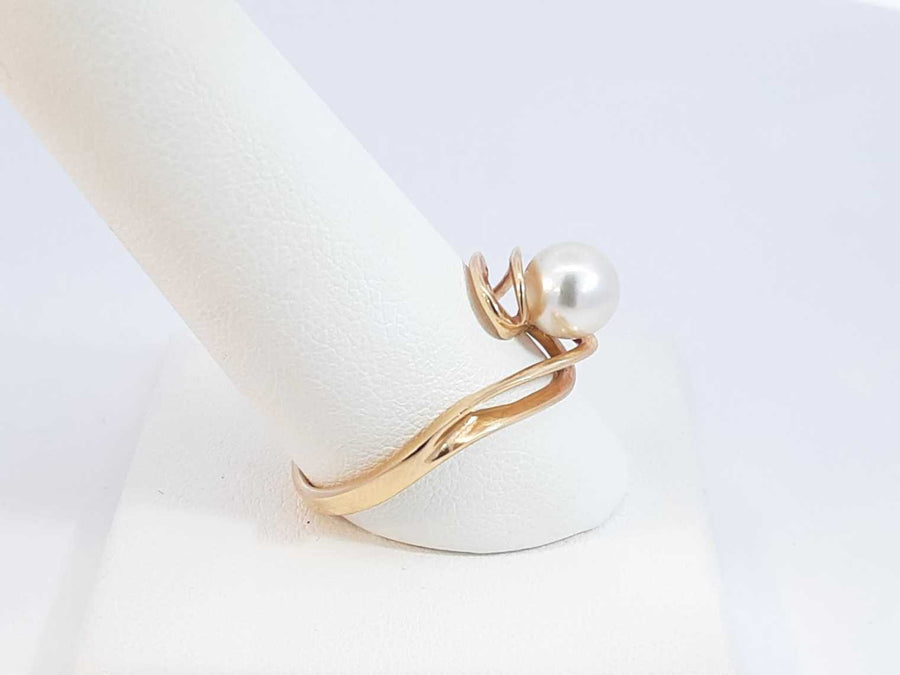Pearl Bypass Ring In 14k Yellow Gold 3.3 Grams Size 9 Fw0925llxdu