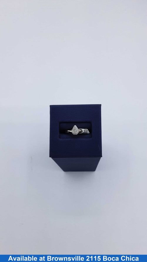 Women's Ring - Solitaire - White Gold 10k (.417) 2.2 grams Size 4.5