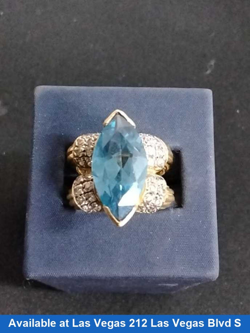 Women's Ring - Yellow Gold 18k (.750) 12.7 grams Size 20