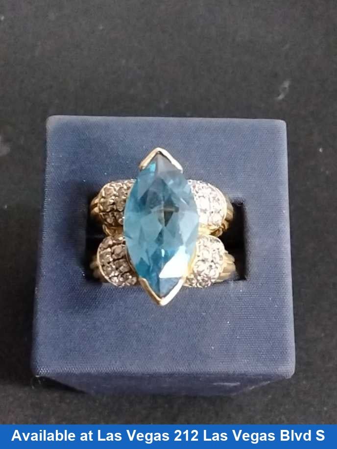 Women's Ring - Yellow Gold 18k (.750) 12.7 grams Size 20