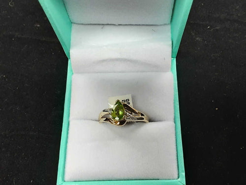 Women's Ring - Yellow Gold 10k (.417) 2 grams Size 7