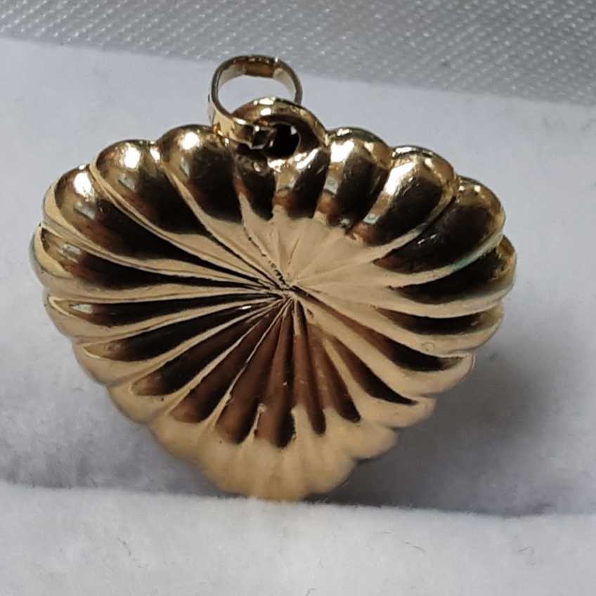 Symbol Pendant - Yellow Gold 14k (.585) 0.8 grams