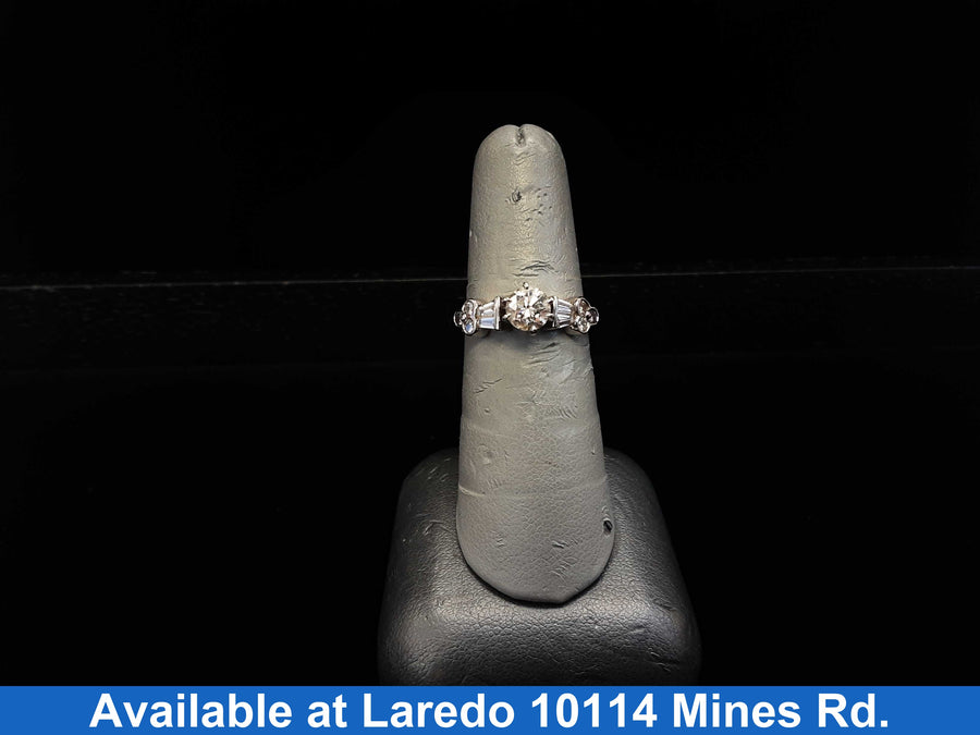 Women's Ring - White Gold 14k (.585) 3.8 grams Size 20