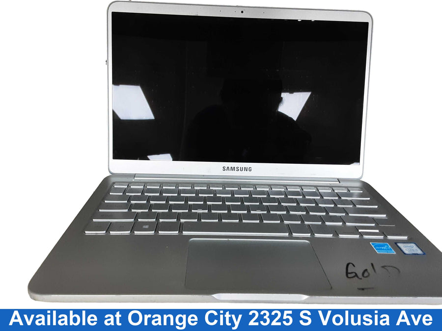 Samsung 900x3t Intel Core I5 - 8th Generation 8 Gb 256 Gb Silver Laptop