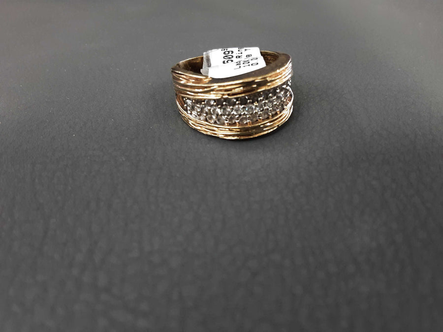 Women's Ring - Yellow Gold 10k (.417) 7 grams Size 9.5