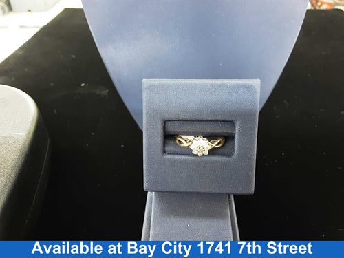 Women's Ring - Yellow Gold 10k (.417) 1.7 grams Size 7