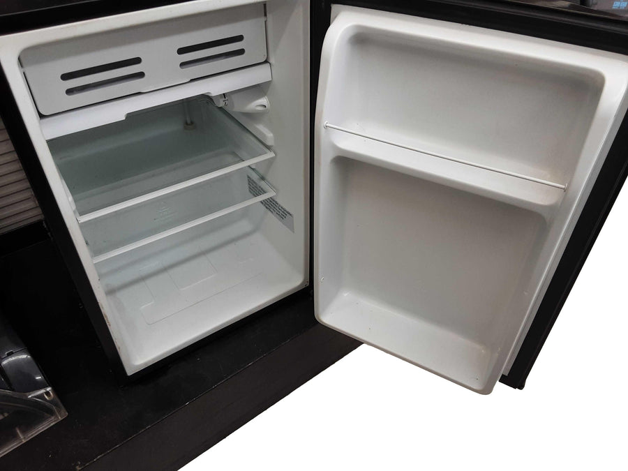 Frigid Aire Ffpe26lssb Black Compact Refrigerator