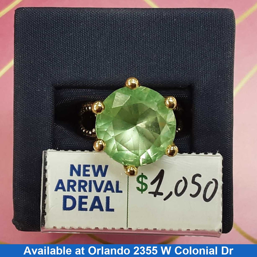 Women's Ring - Yellow Gold 14k (.585) 6.3 grams Size 9.5