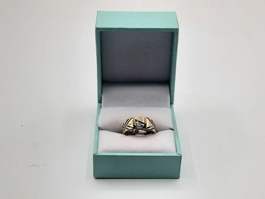 Men's Ring - Yellow Gold 10k (.417) 2.7 grams Size 6.5