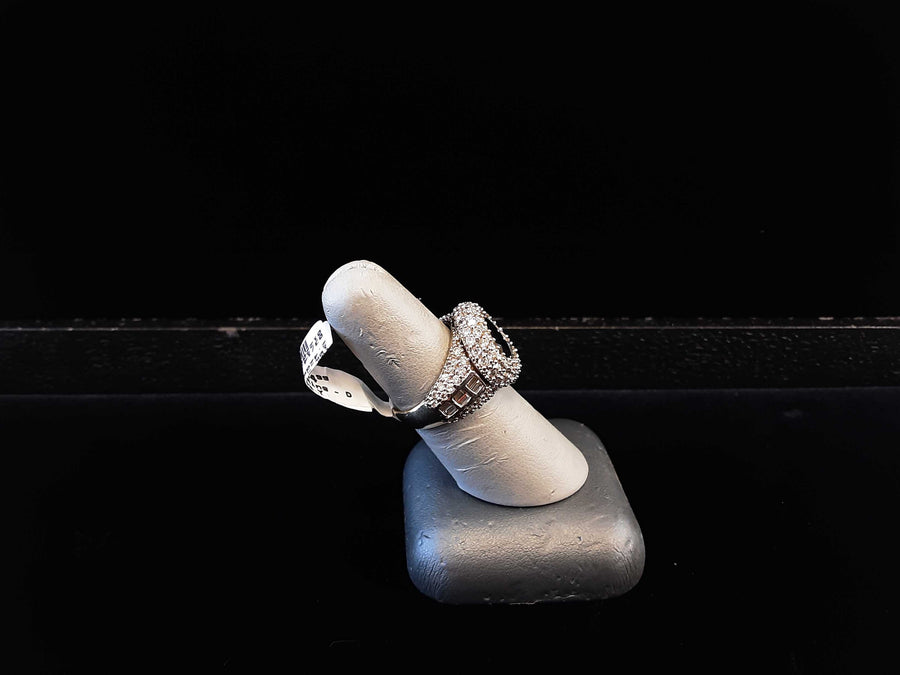 Women's Ring - Yellow Gold 10k (.417) 8.4 grams Size 20