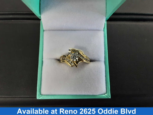 Women's Ring - Yellow Gold 14k (.585) 4.4 grams Size 6.5