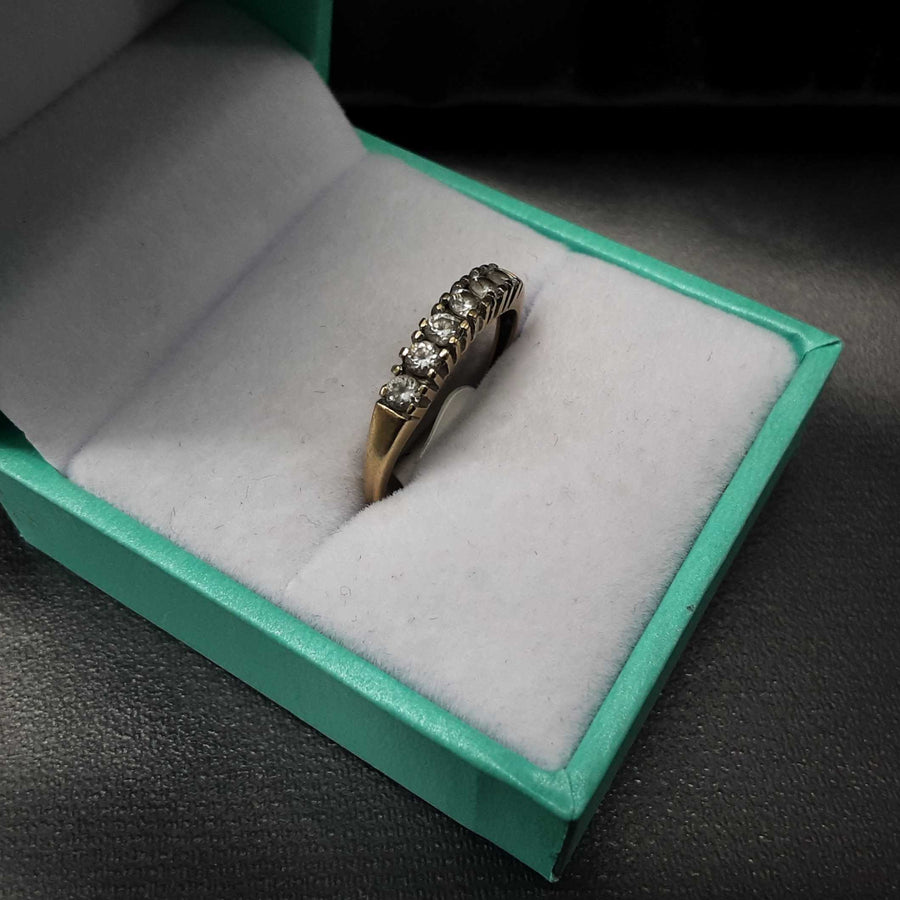 Women's Ring - Yellow Gold 10k (.417) 1.4 grams Size 8